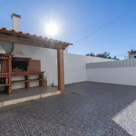 Pure Relax Near By Innkeeper Apartamento Nazaré