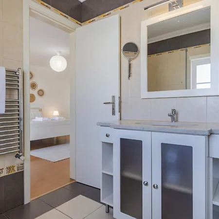 Pure Relax Near By Innkeeper Apartamento Nazaré
